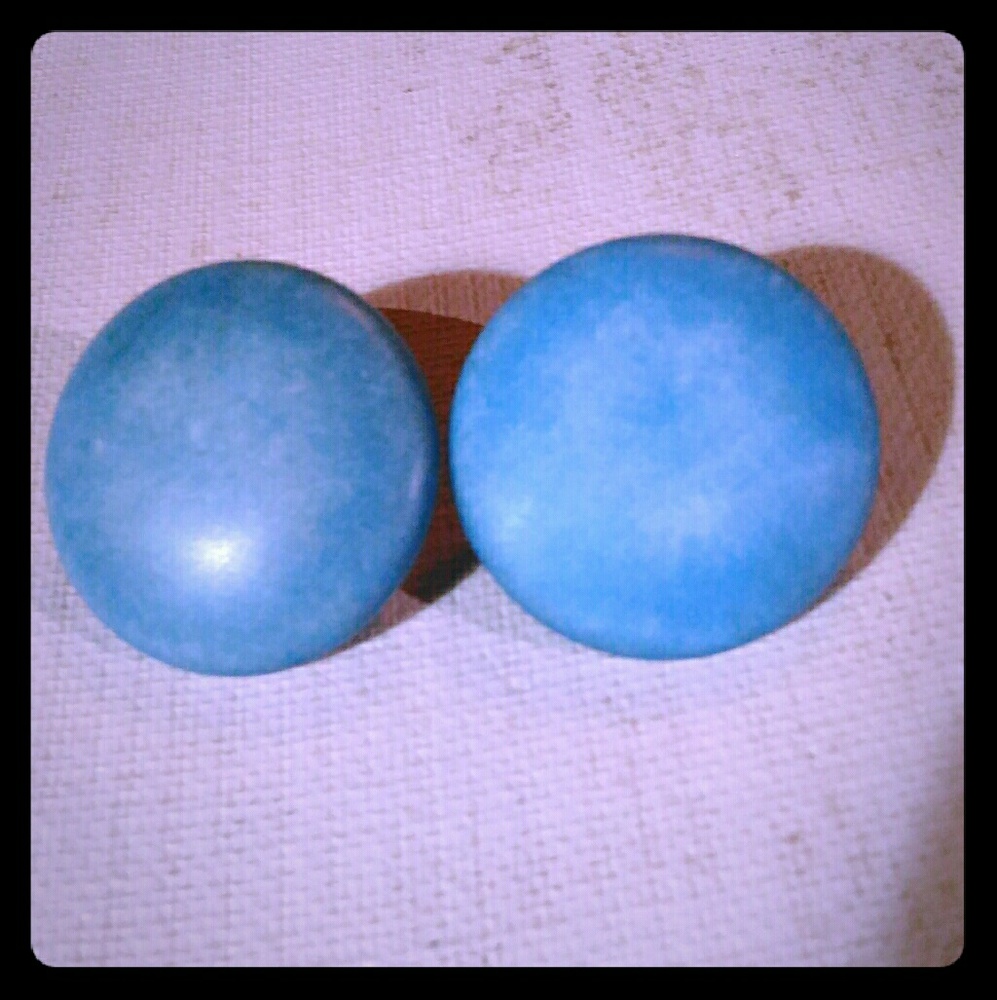 Vintage clip on earrings